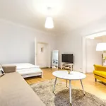 Beautiful City Apartment At Famous Ballgasse